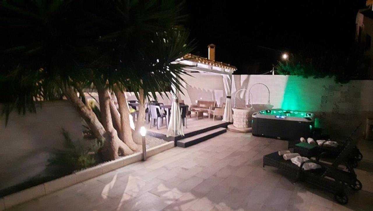 Villa Anny Авола Екстериор снимка